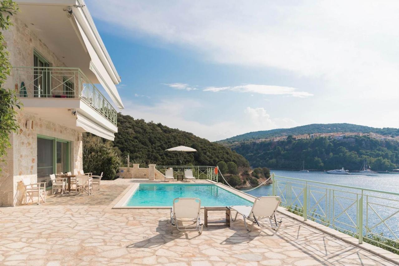Meganisi Blue Villa Spartokhorion Exterior photo