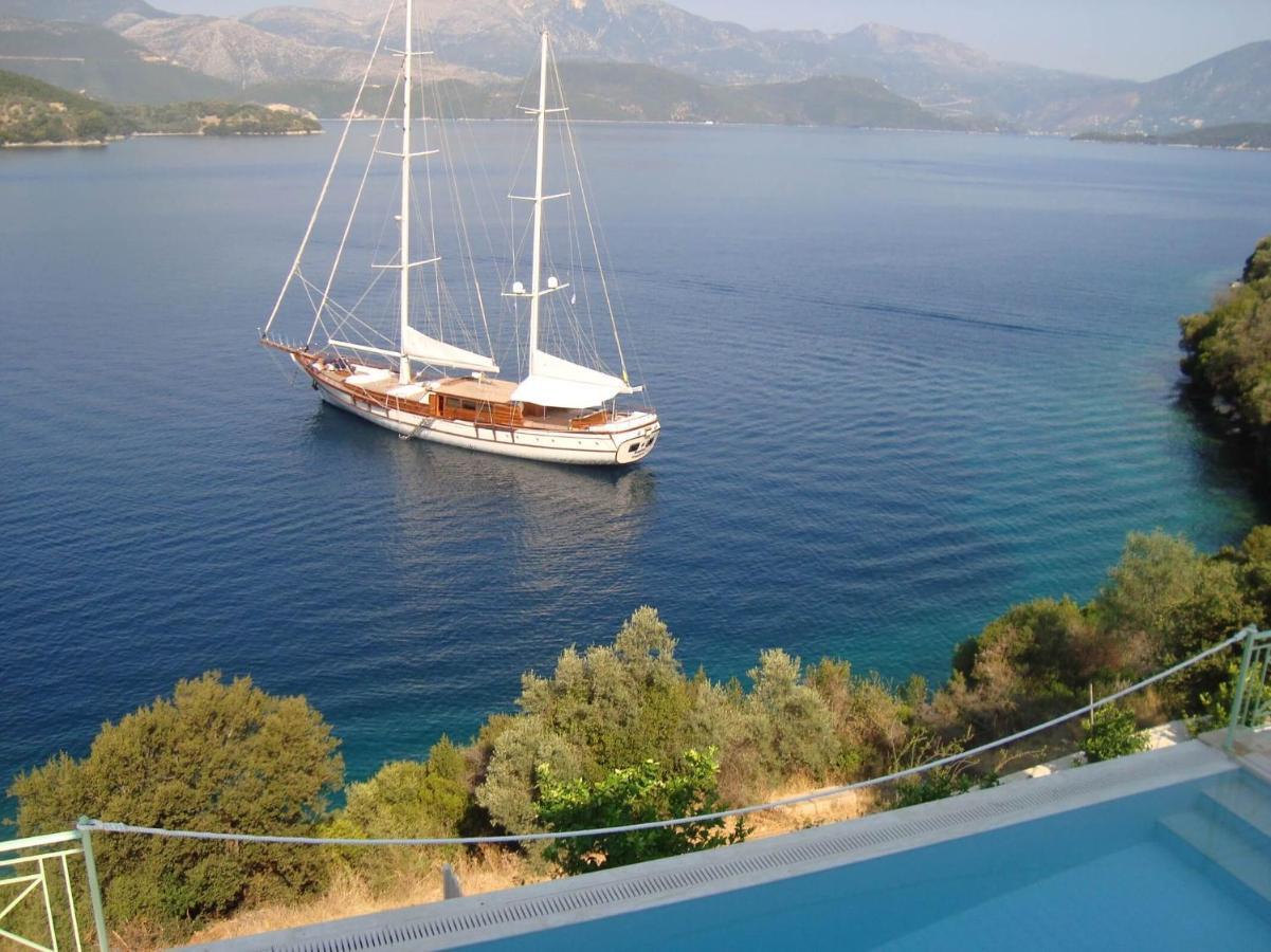 Meganisi Blue Villa Spartokhorion Exterior photo