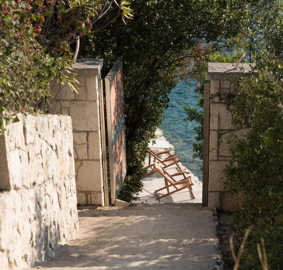 Meganisi Blue Villa Spartokhorion Exterior photo