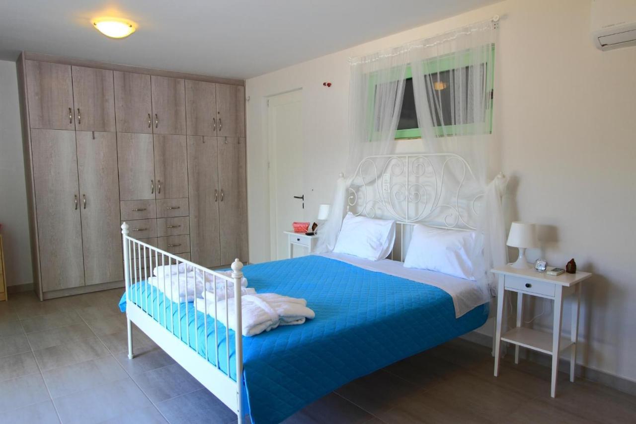 Meganisi Blue Villa Spartokhorion Exterior photo
